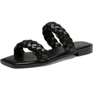 Woman’s braided flat sandals